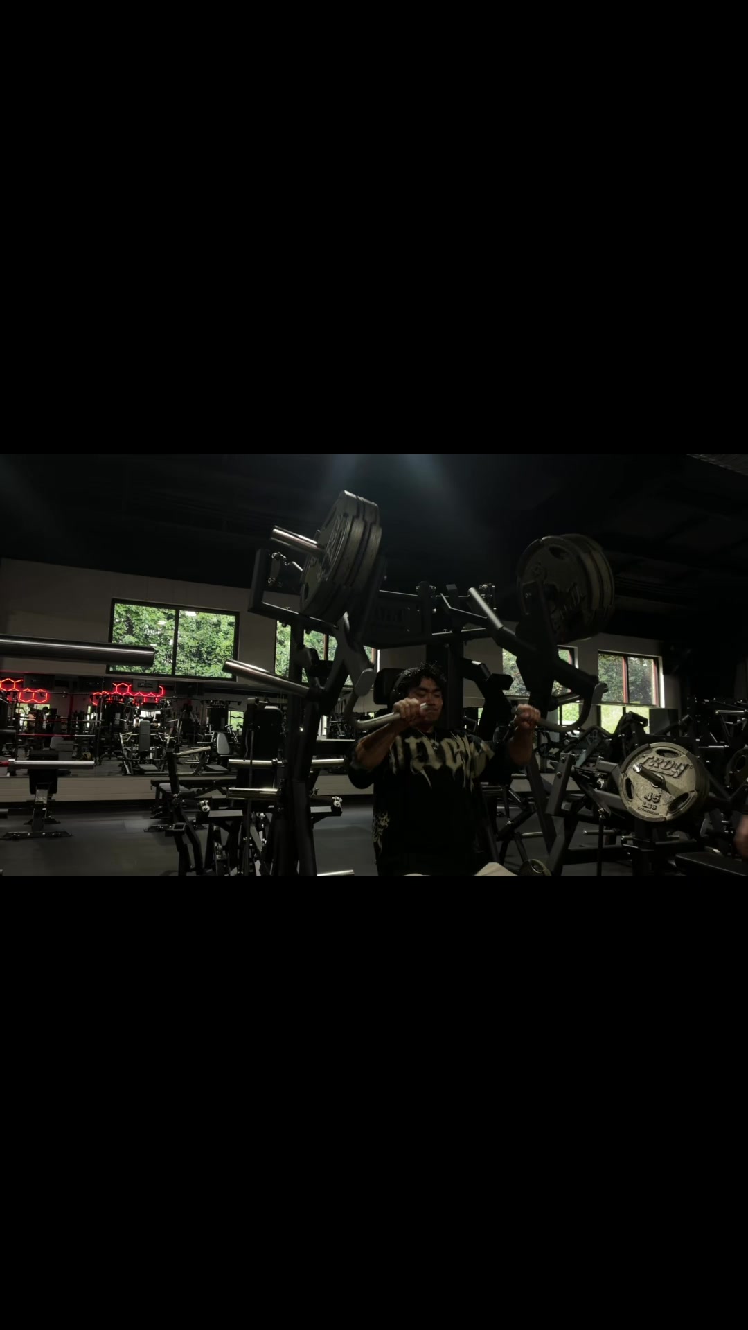 @佑介