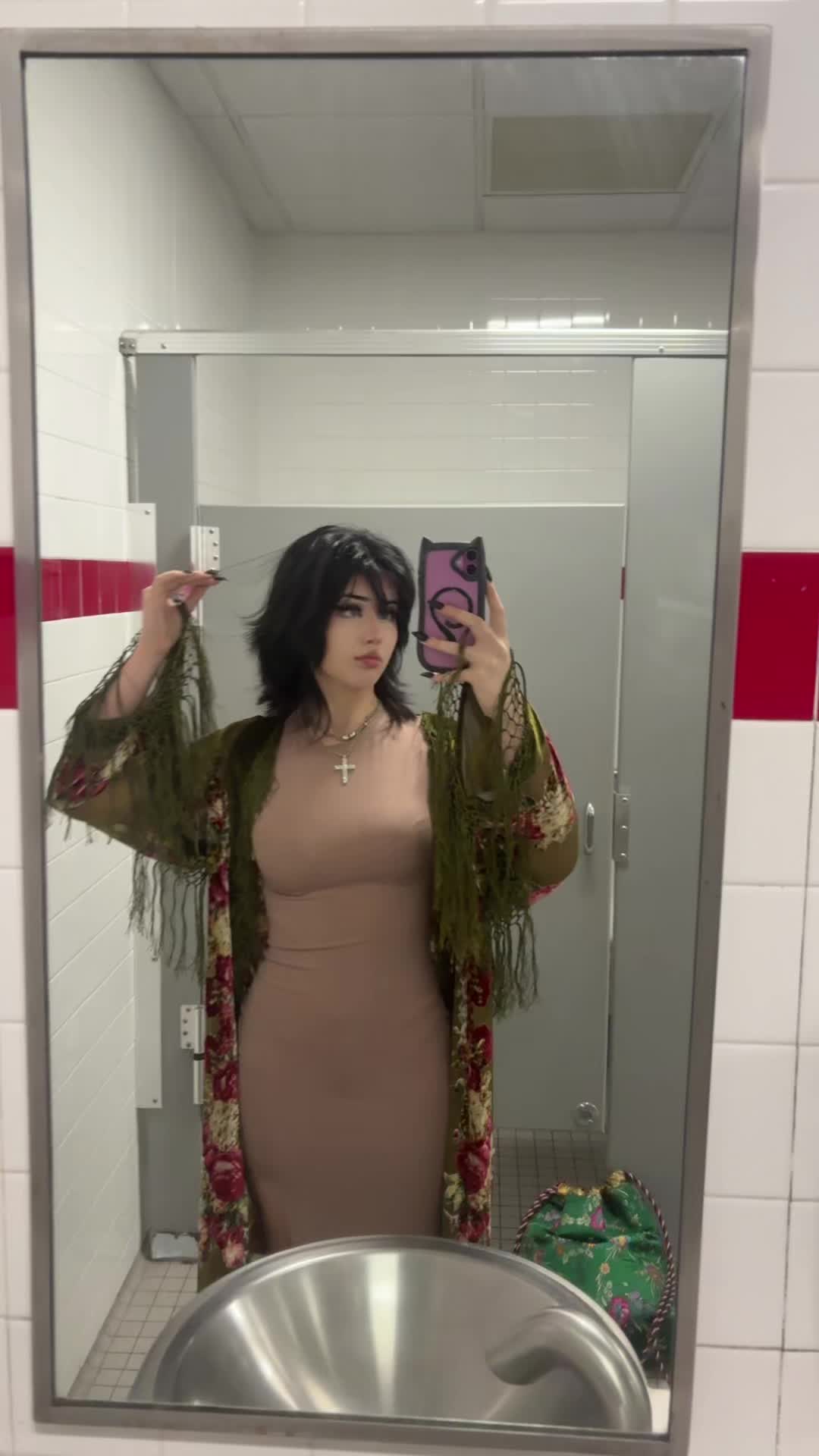 @Ihaveshitstains