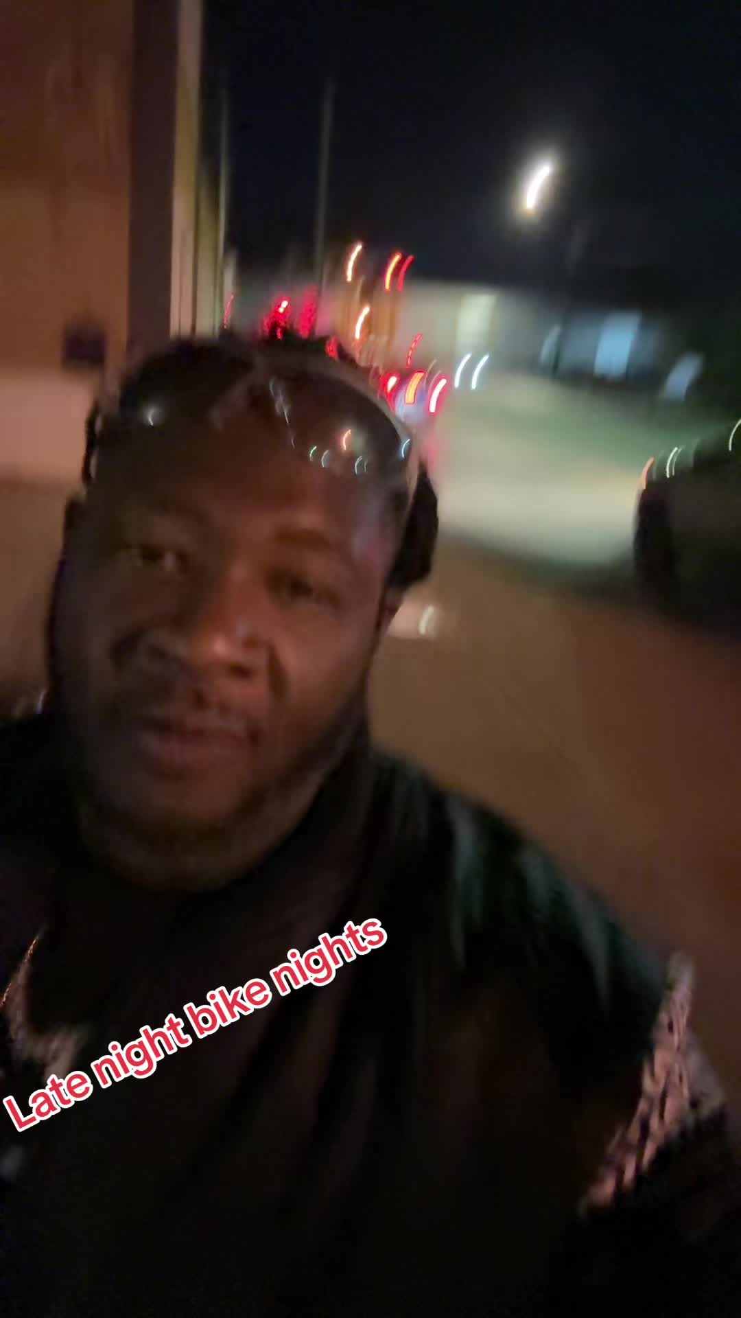 @Adrian 🥂😎