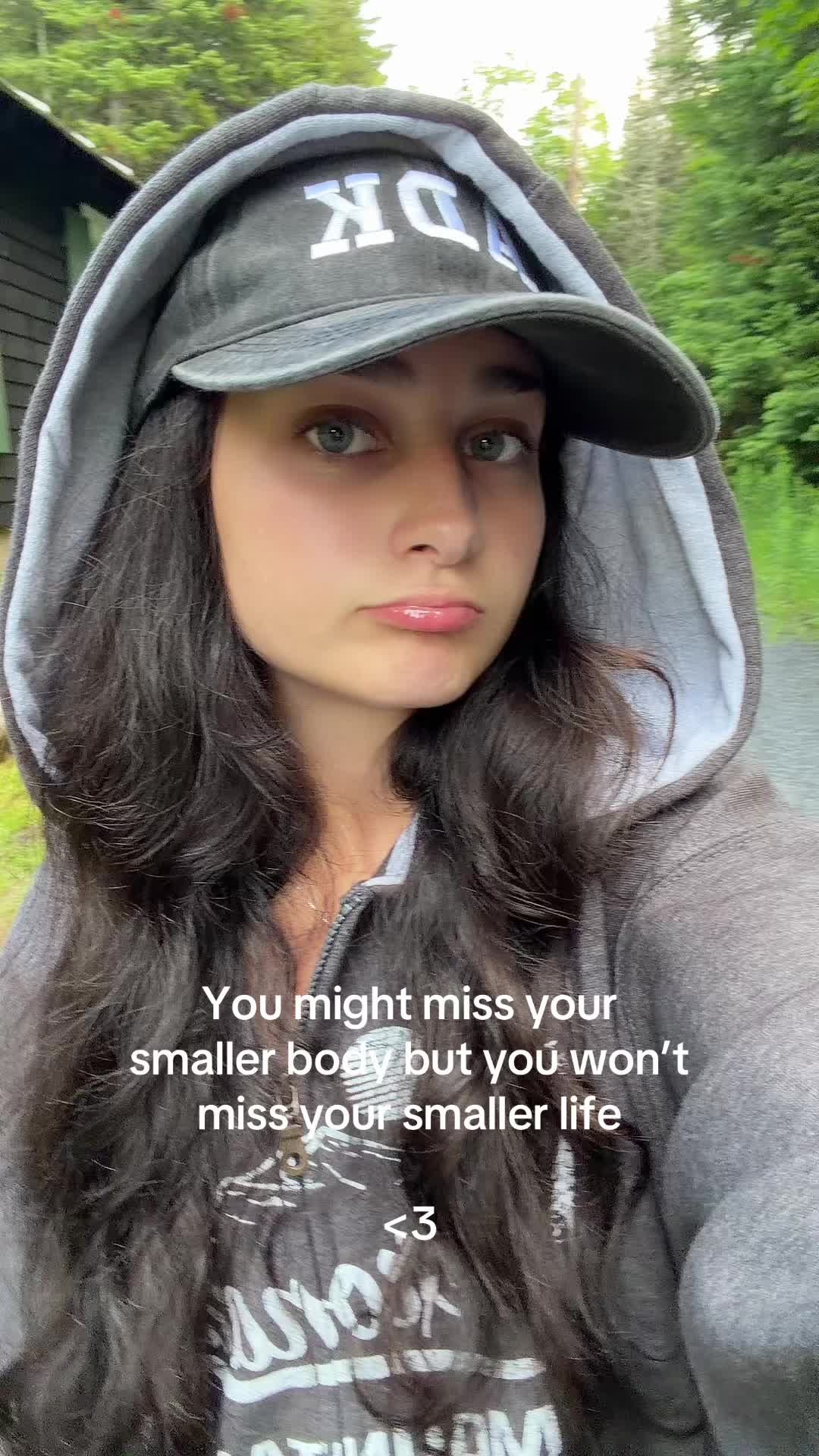@🦦