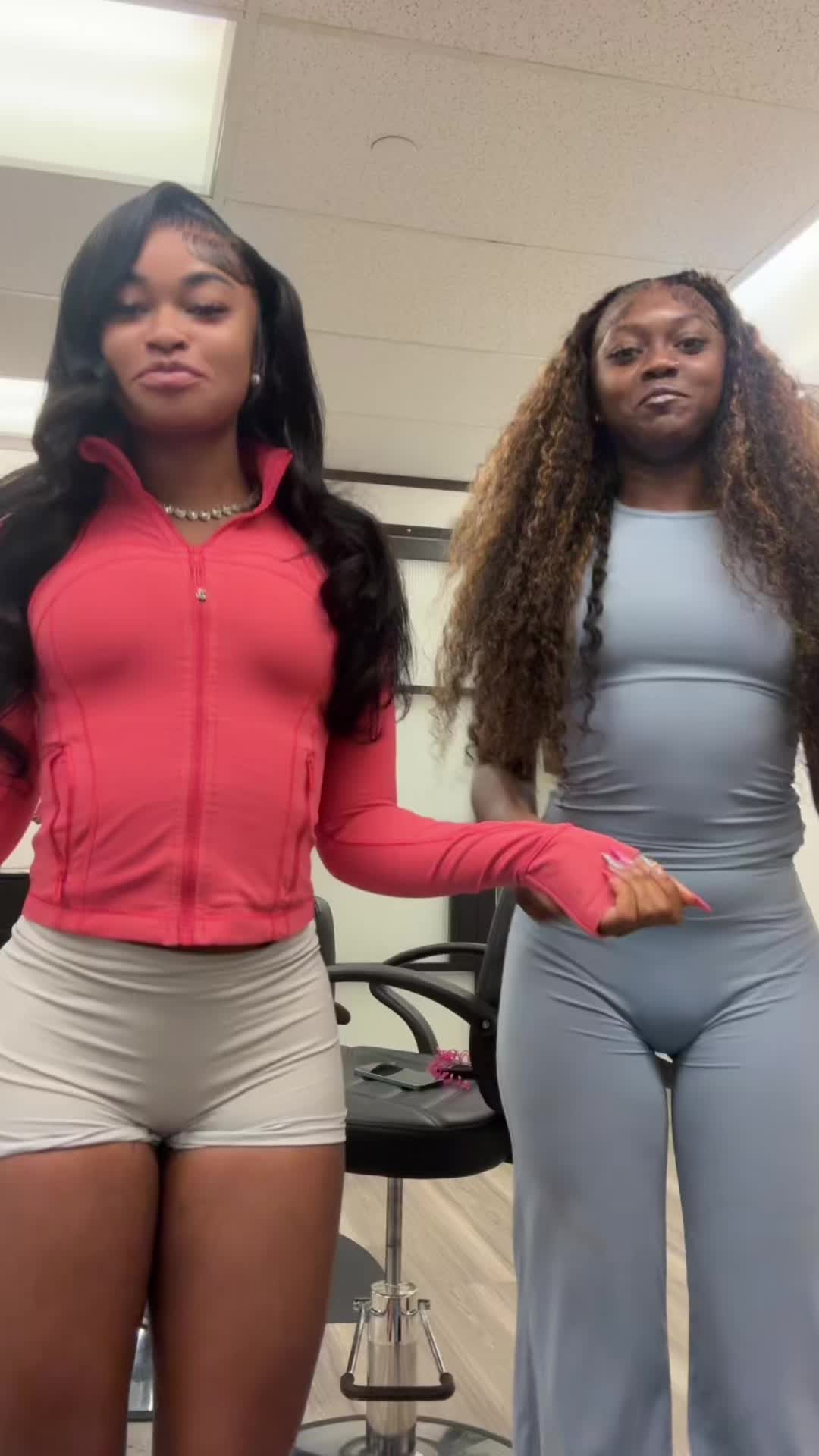 @shireztaylerr