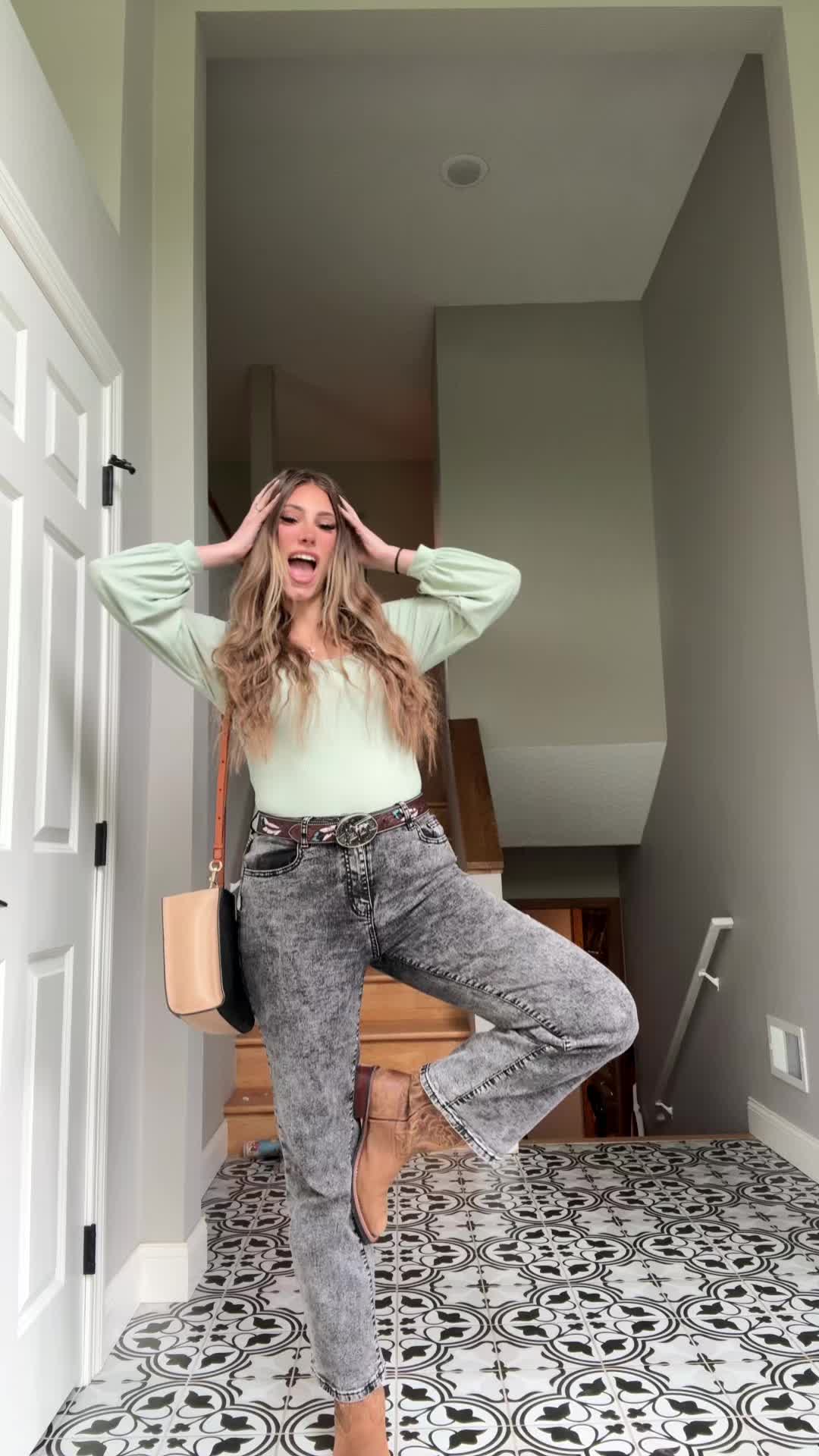 @Jenna<3