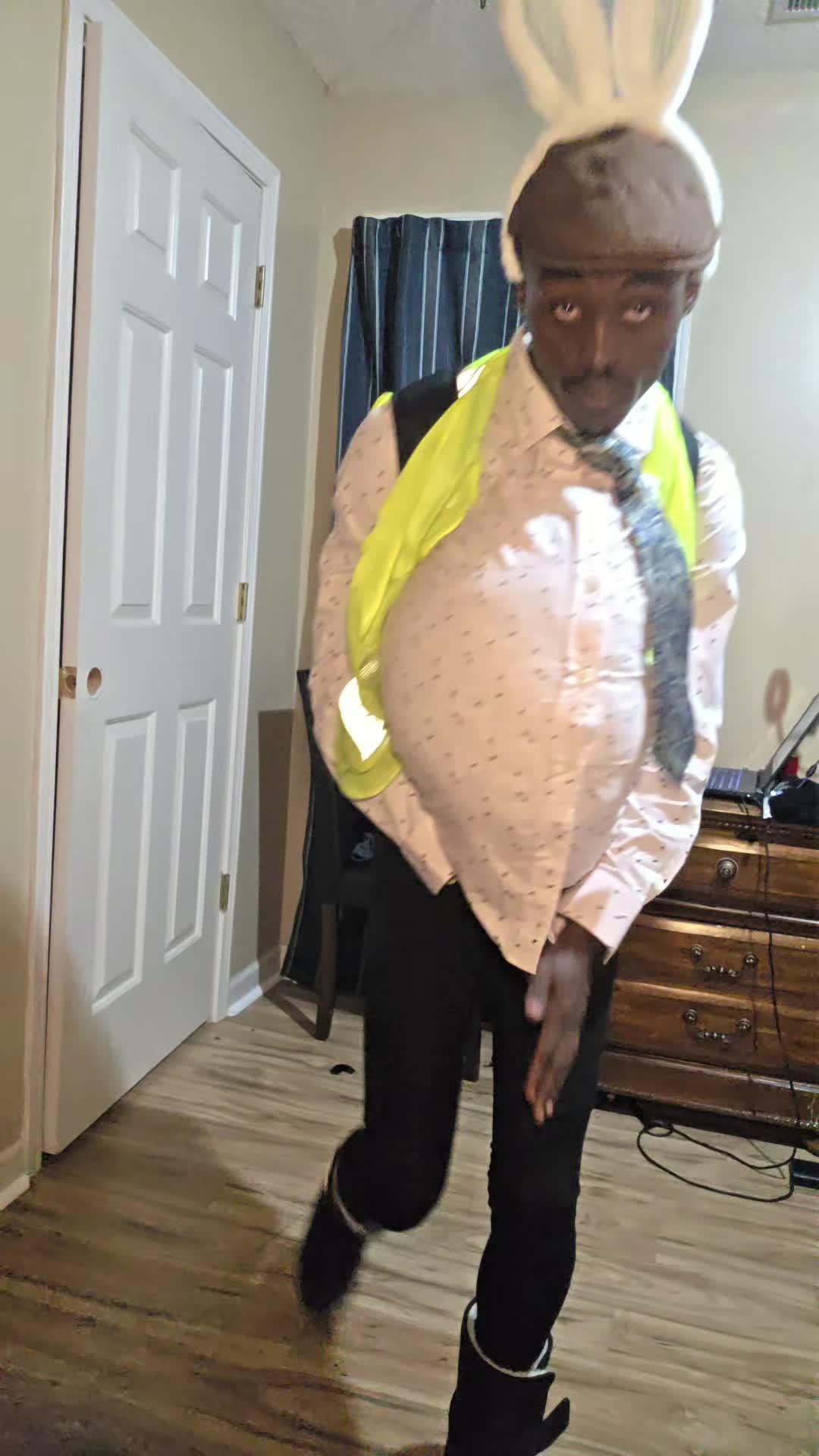 @Beskeiii
