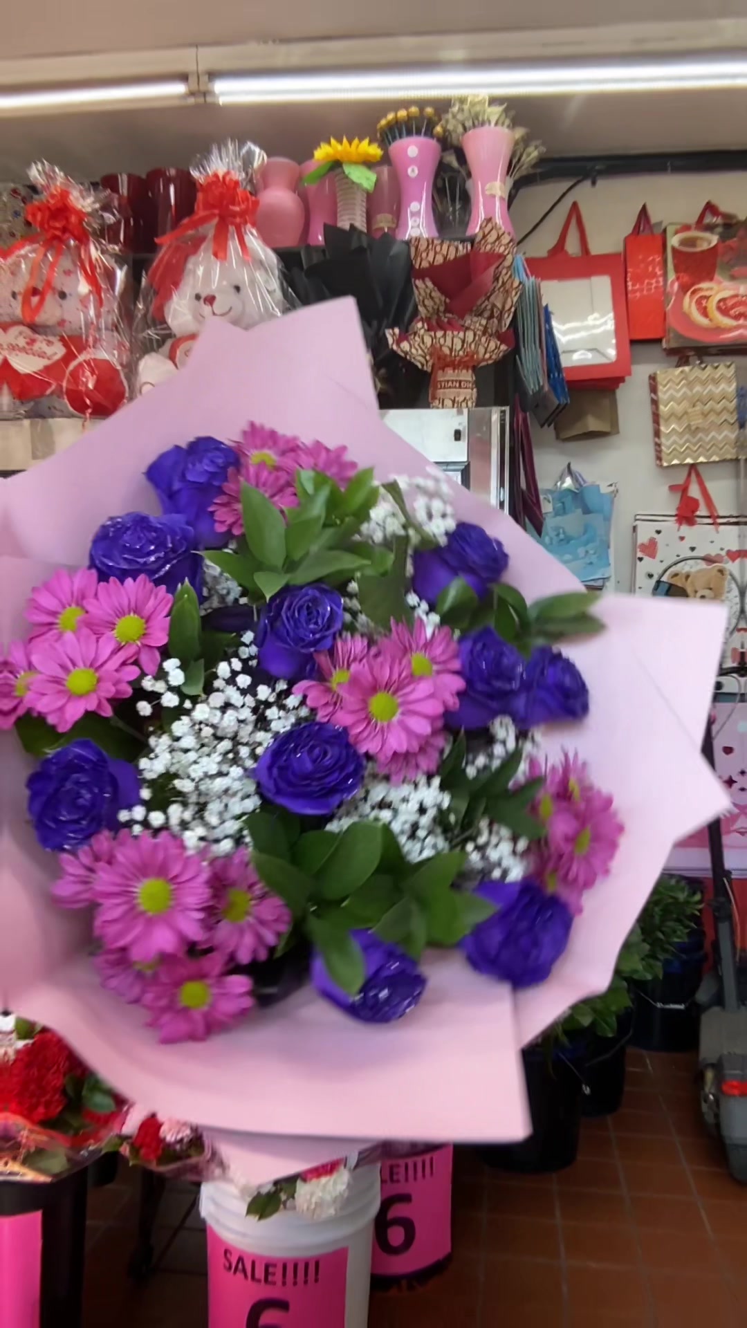 @Paola Andrea's Flowers