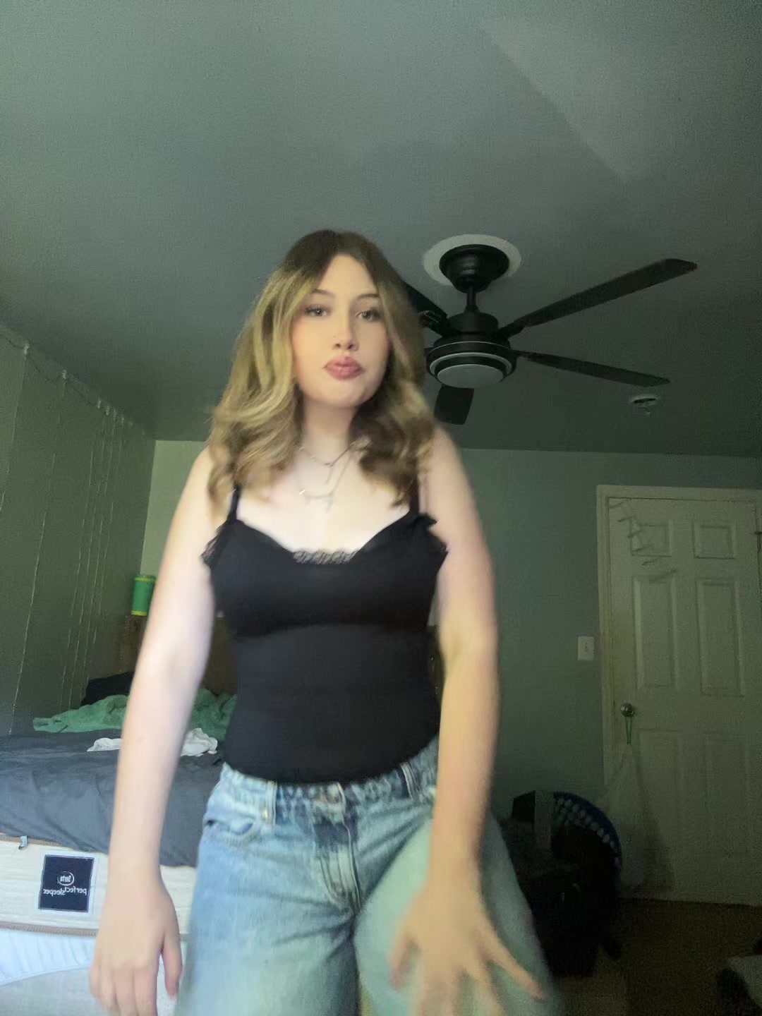 @bellaaa