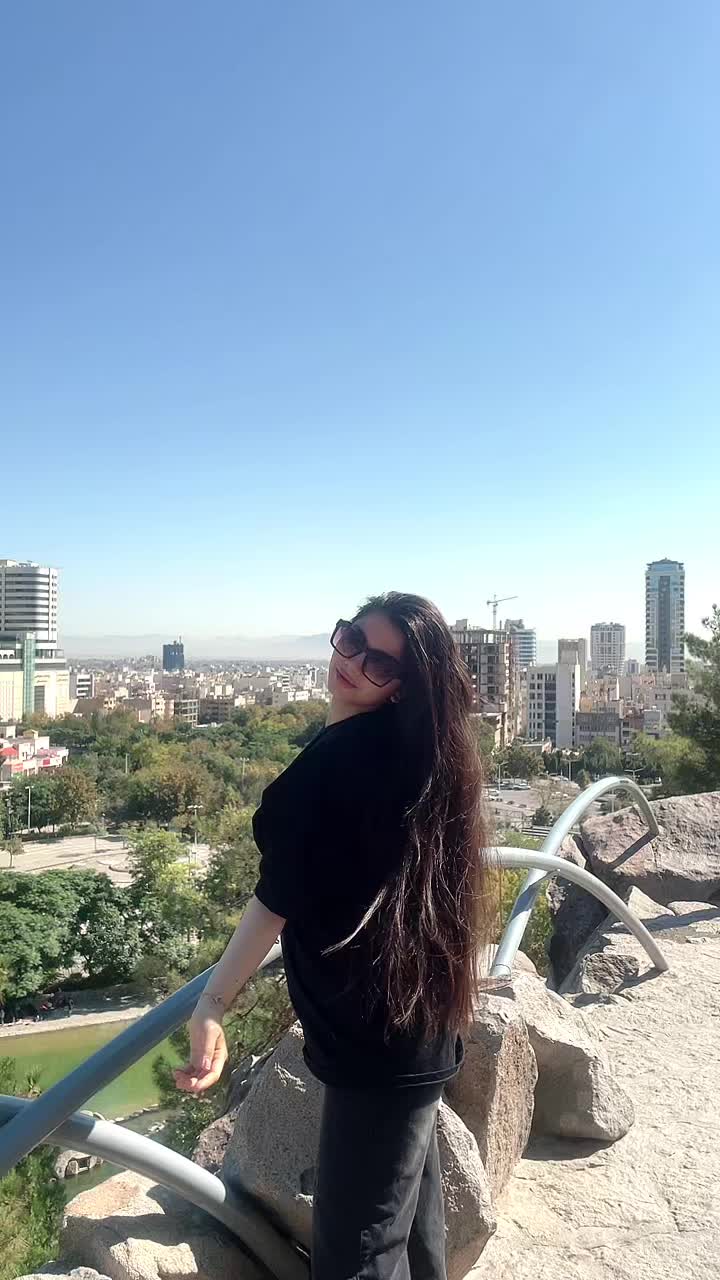 @Parniya