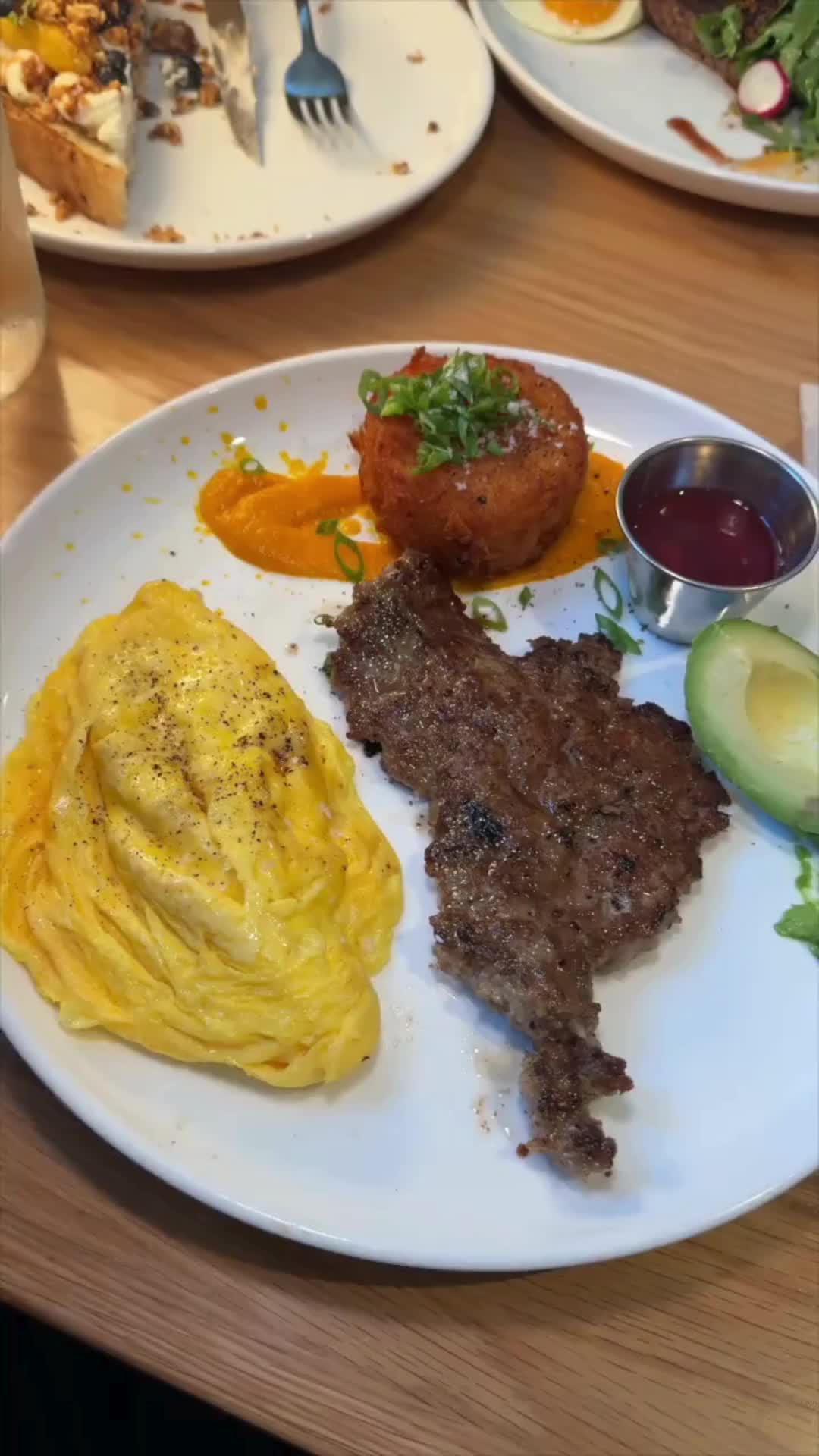 @Rell | Austin Food & Lifestyle
