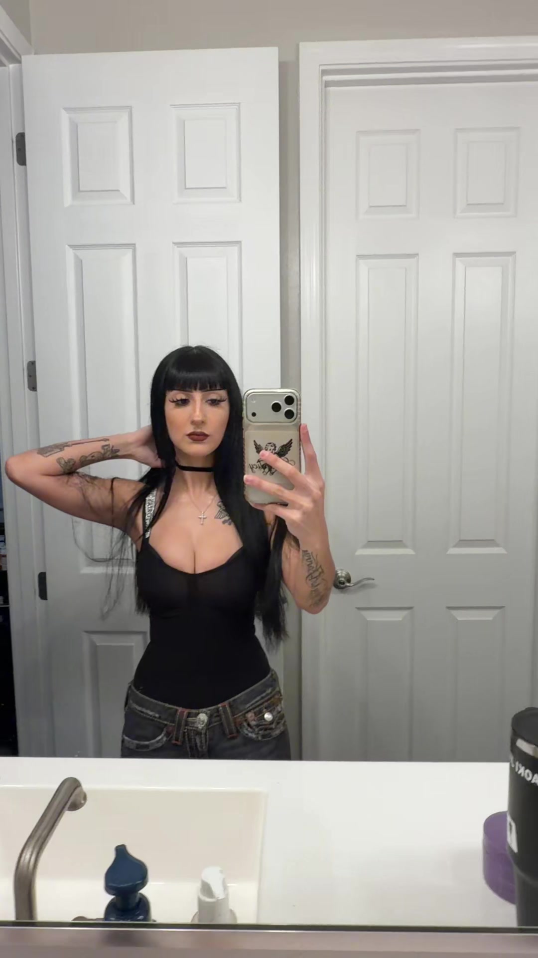 @mezha