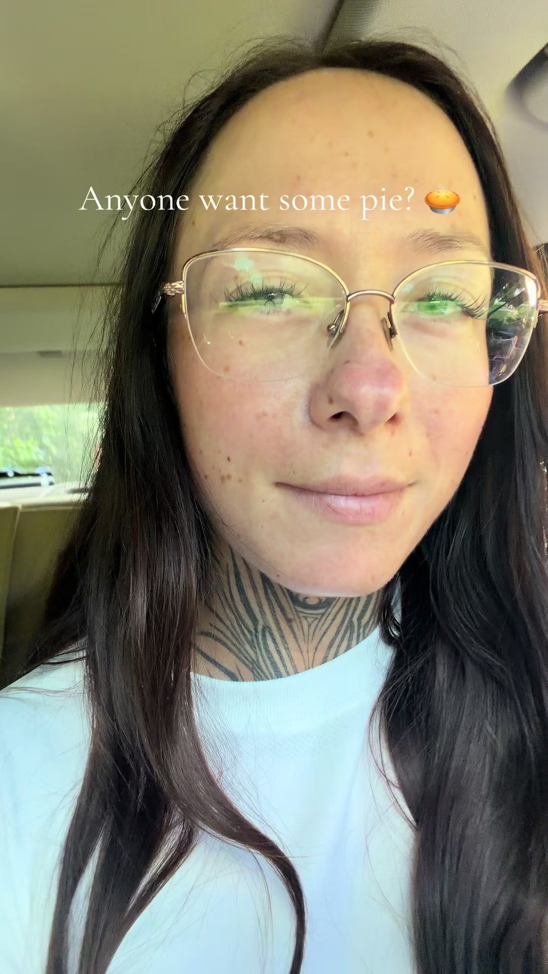 @Lolaisgone