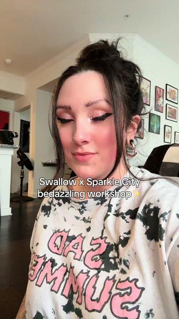 @Elaina