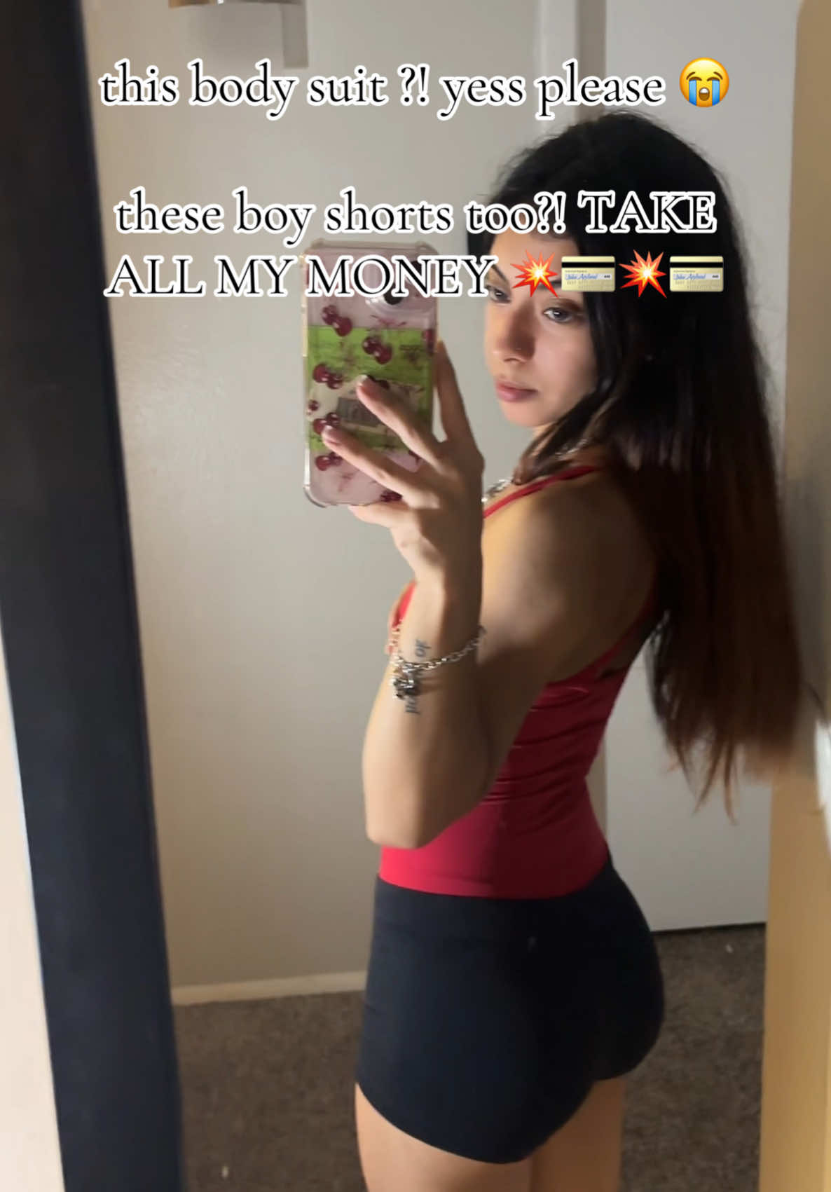 @𝒬𝓊𝑒𝑒𝓃𝒾𝑒 𖣂🖤