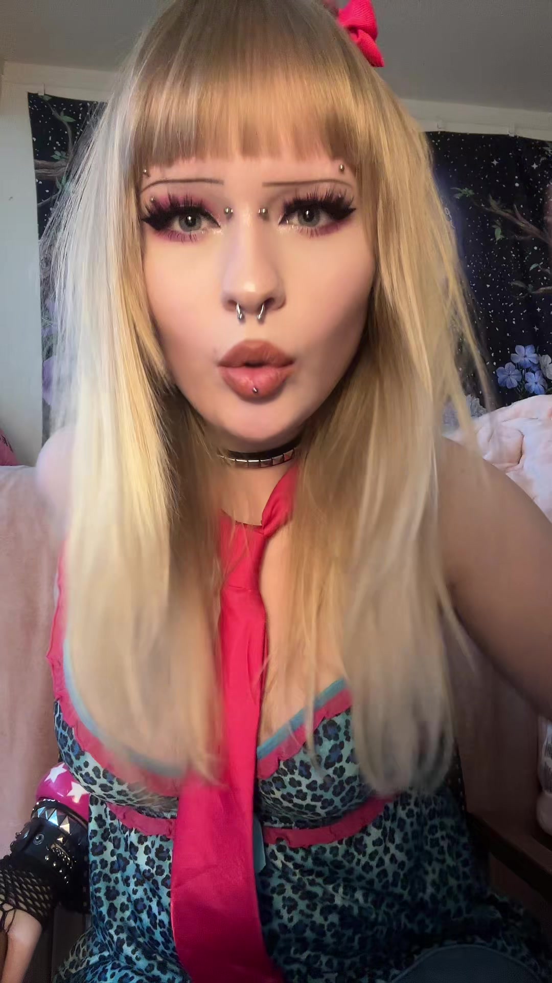 @kayla ✦