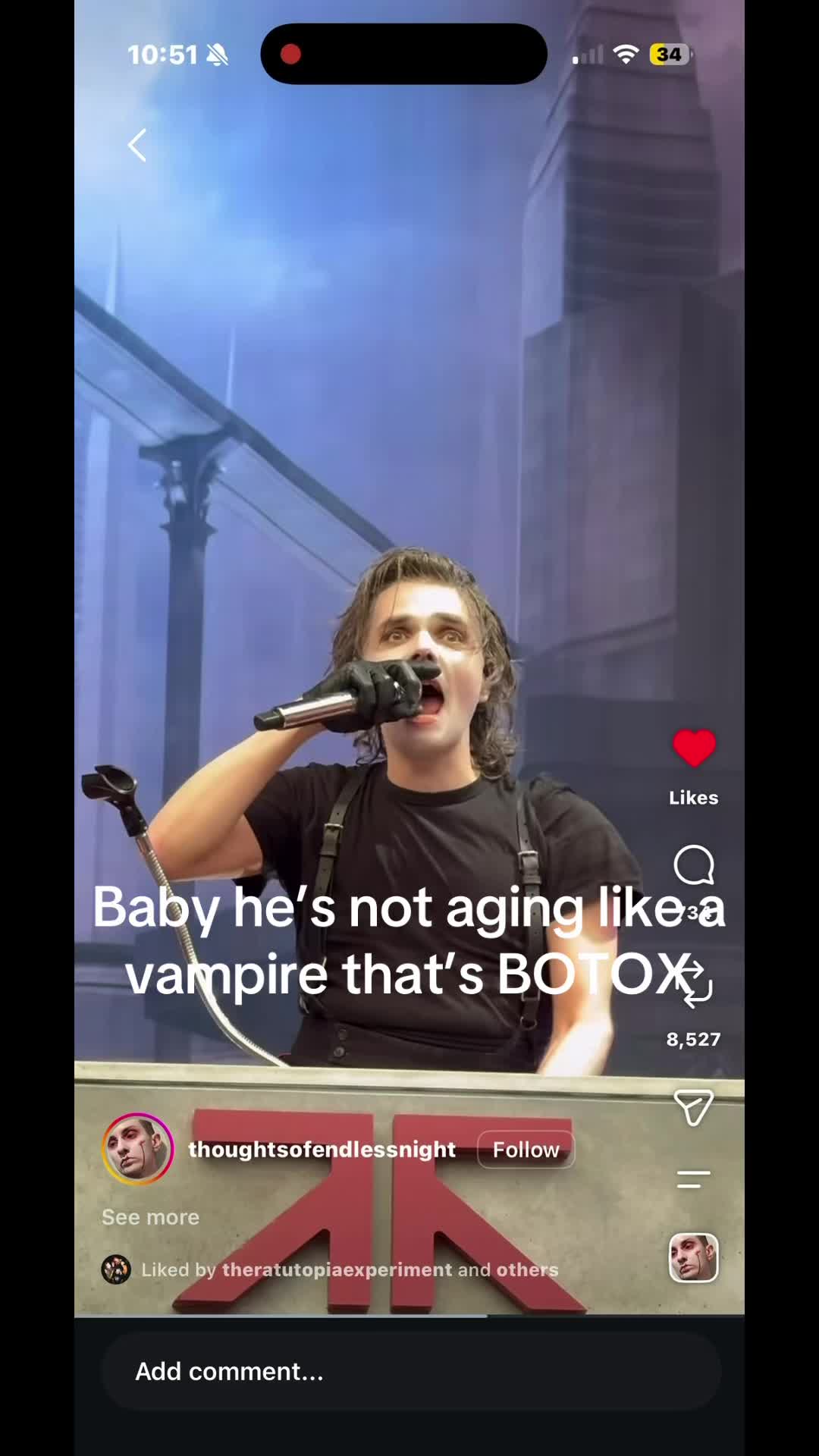 @Hmmmph