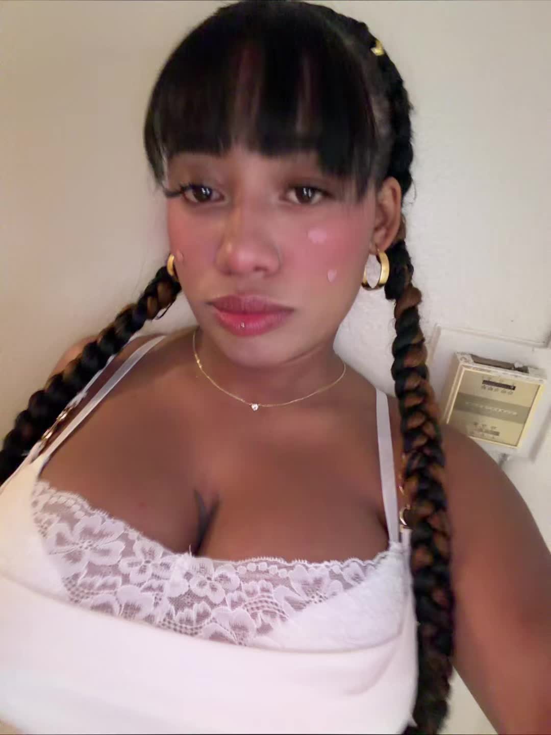 @Yailinbby