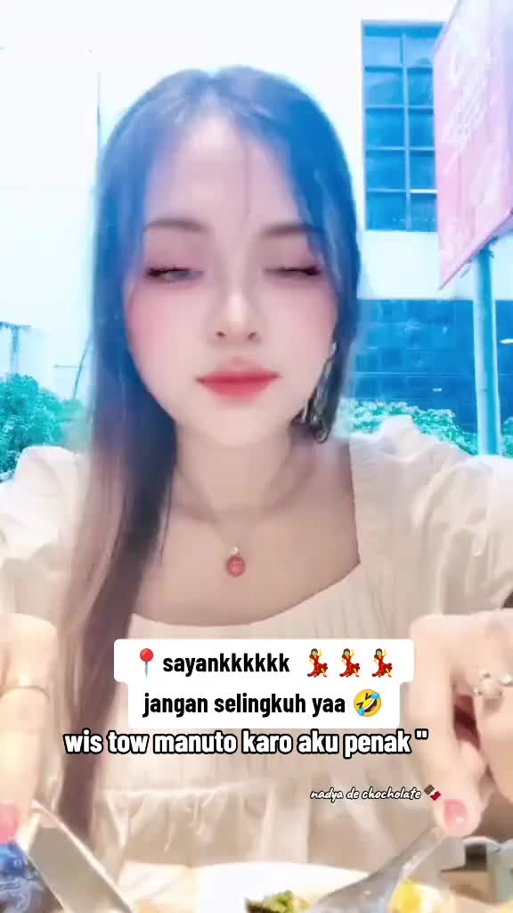 @cocacola NADYA de 🍫 chocolate