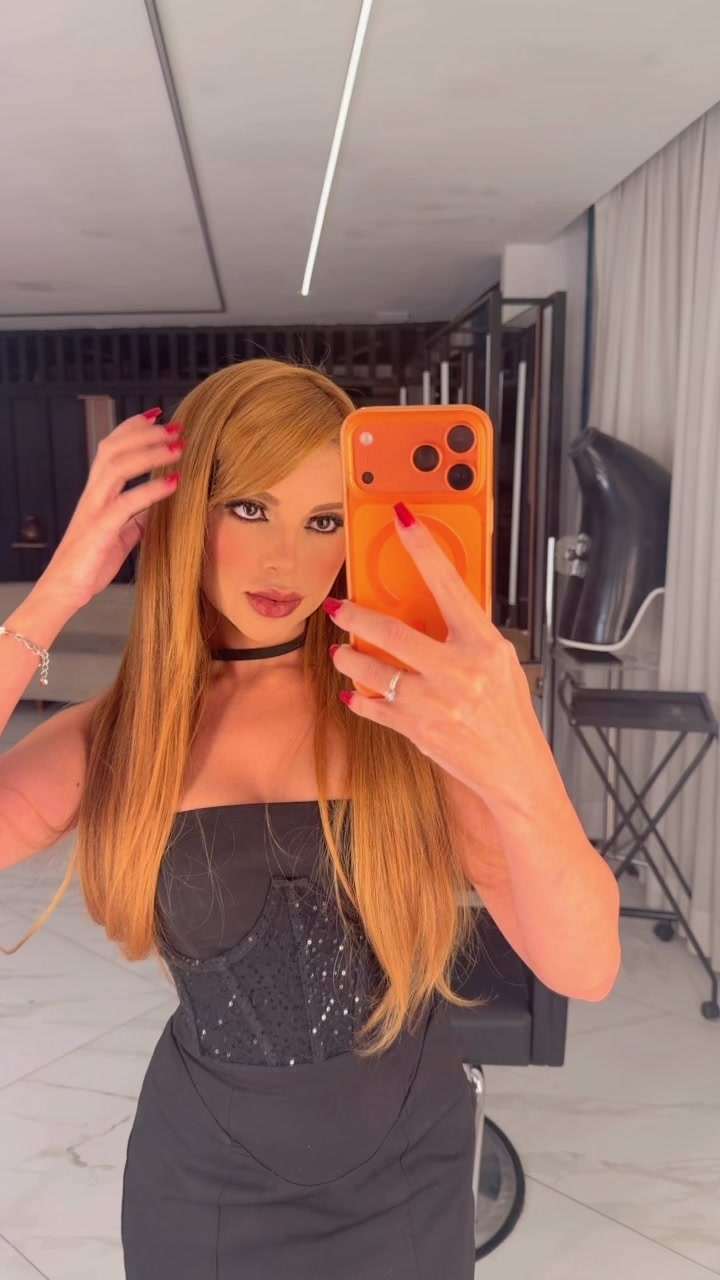 @Anna 🦊