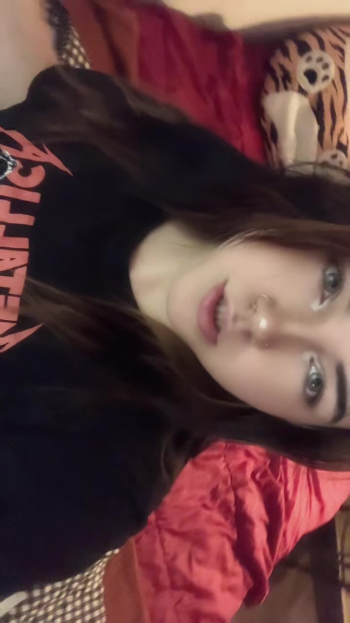 @dat_bitch_06.02.07
