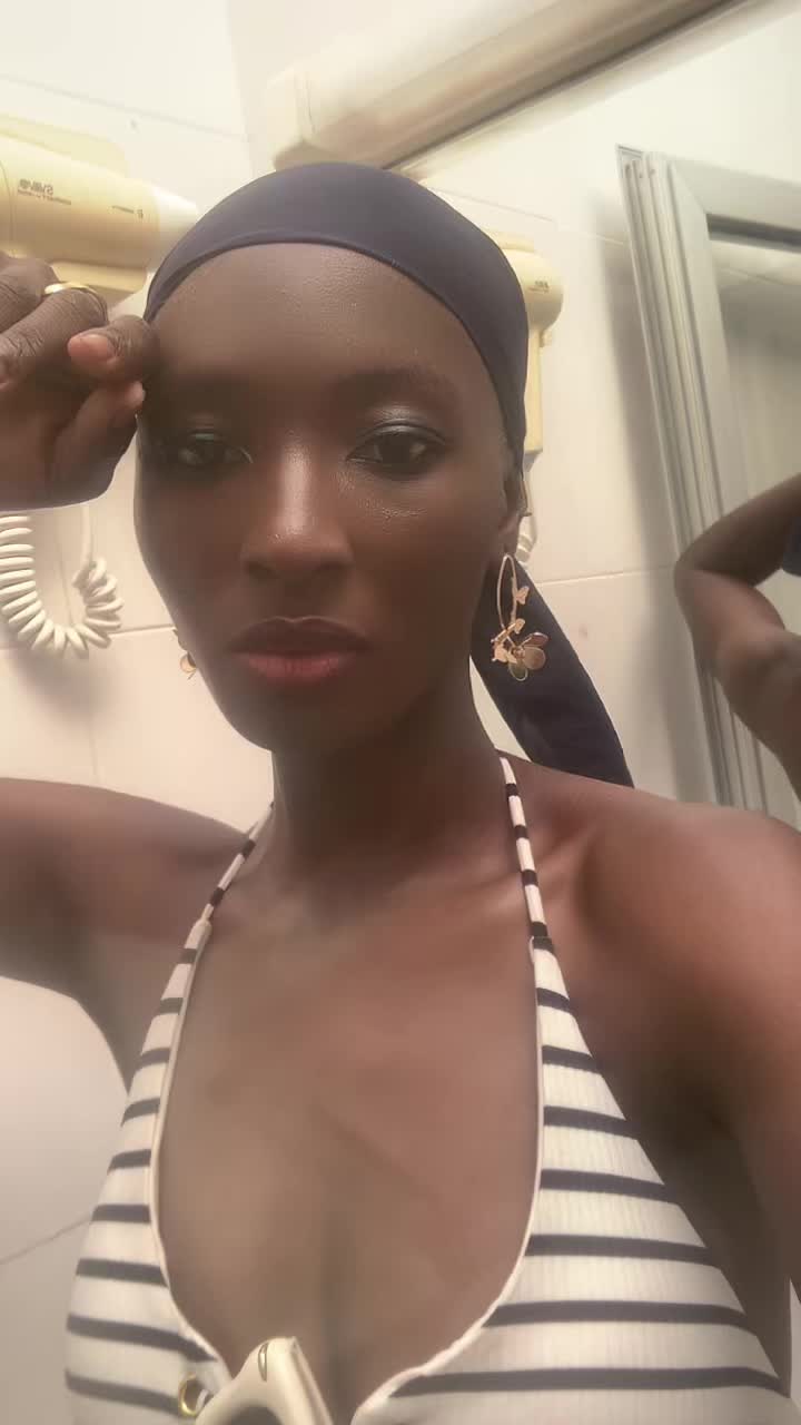 @Missblack🍫 🇨🇮