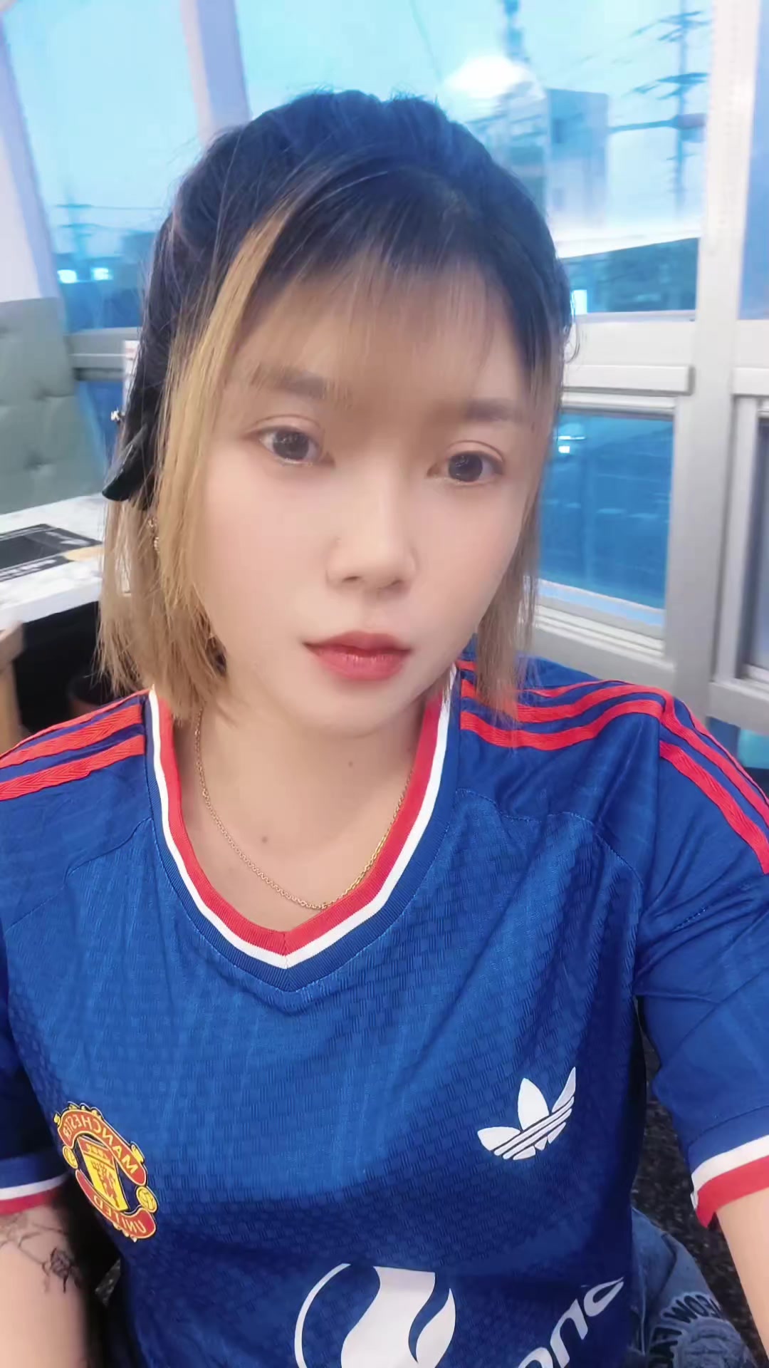 @รักแท้ แพ้คนห่างไกล
