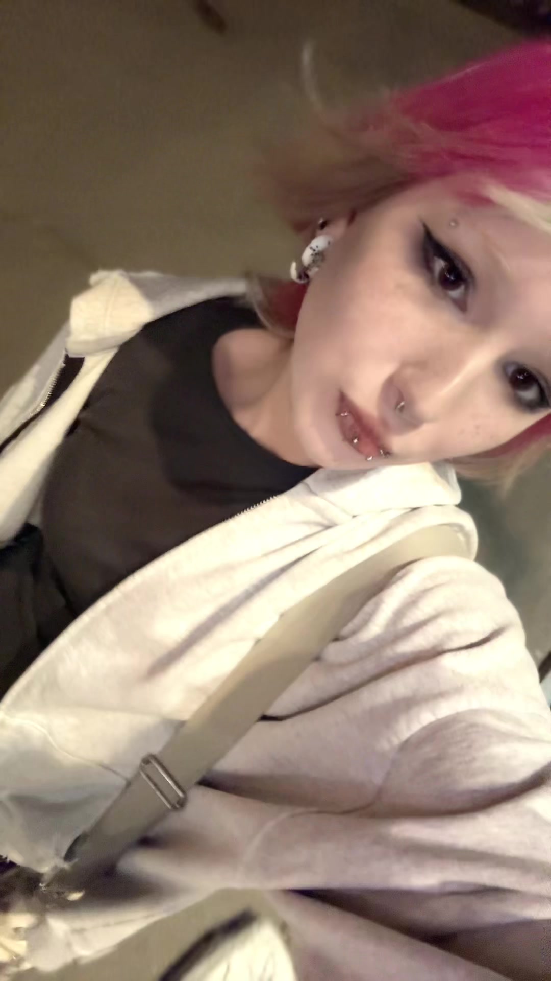 @fy1l10
