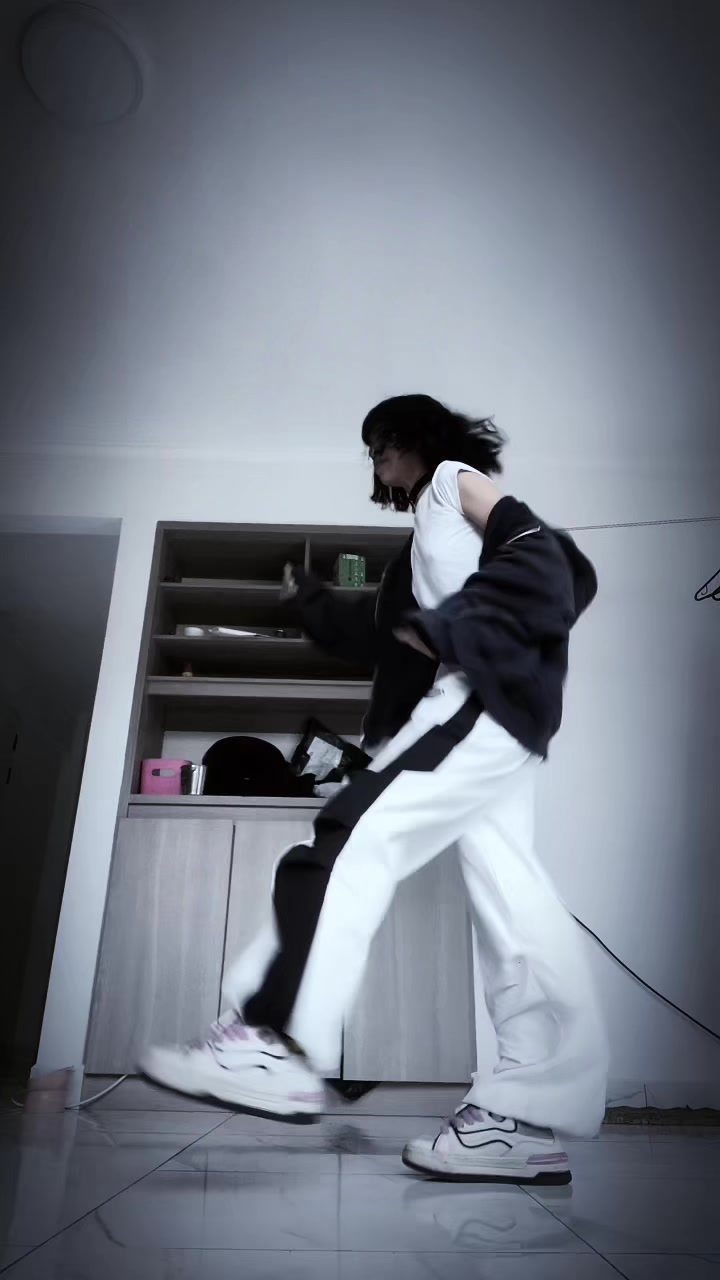 @cybergothnea