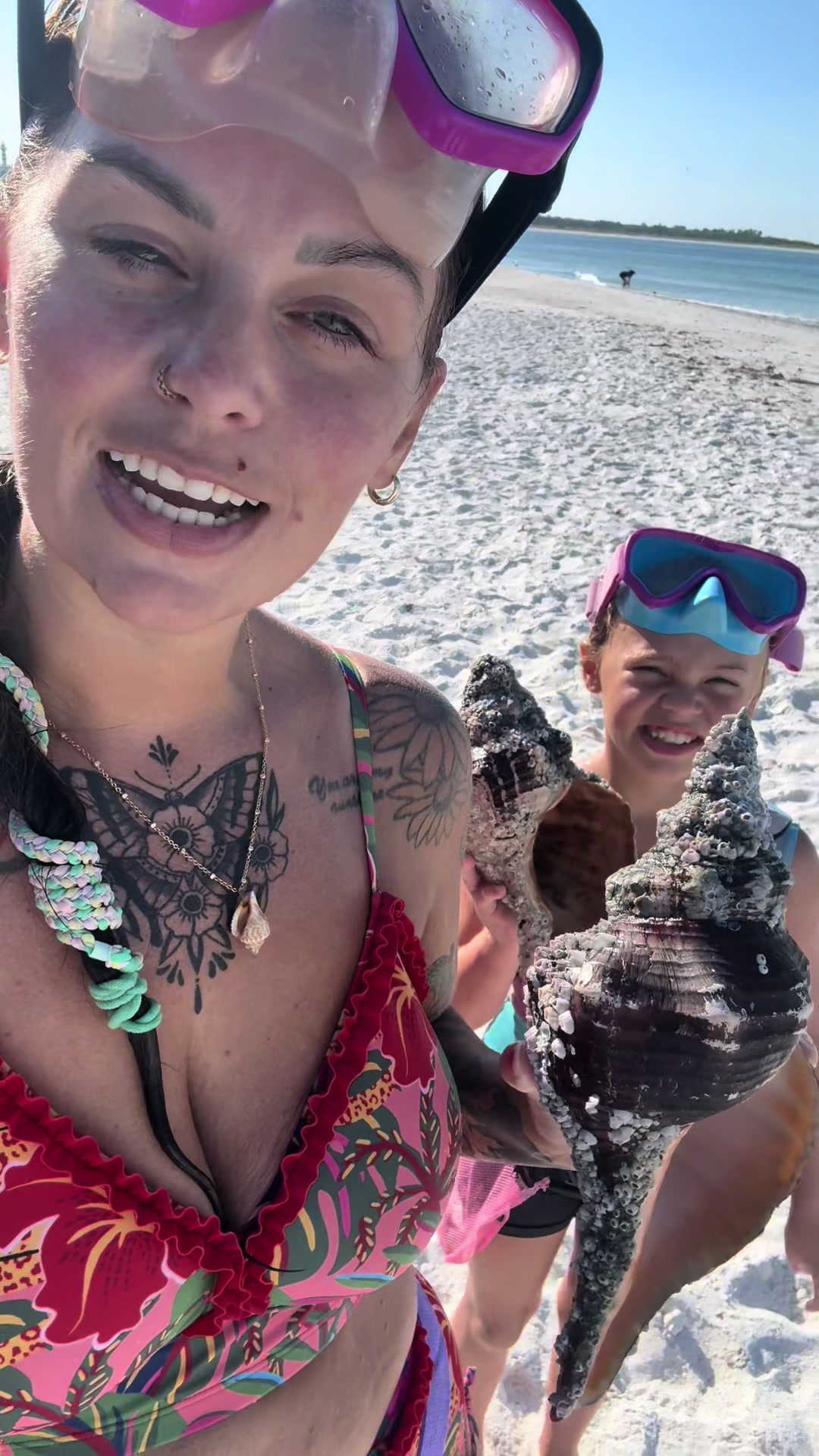 @Ashley Splashley🧜🏼♀️🌺🐚