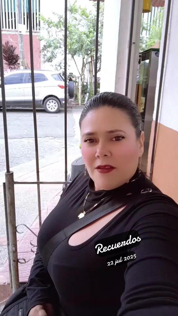 @SOLO RISAS