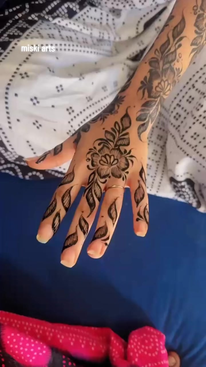 @miski artist 🎨 ❤️