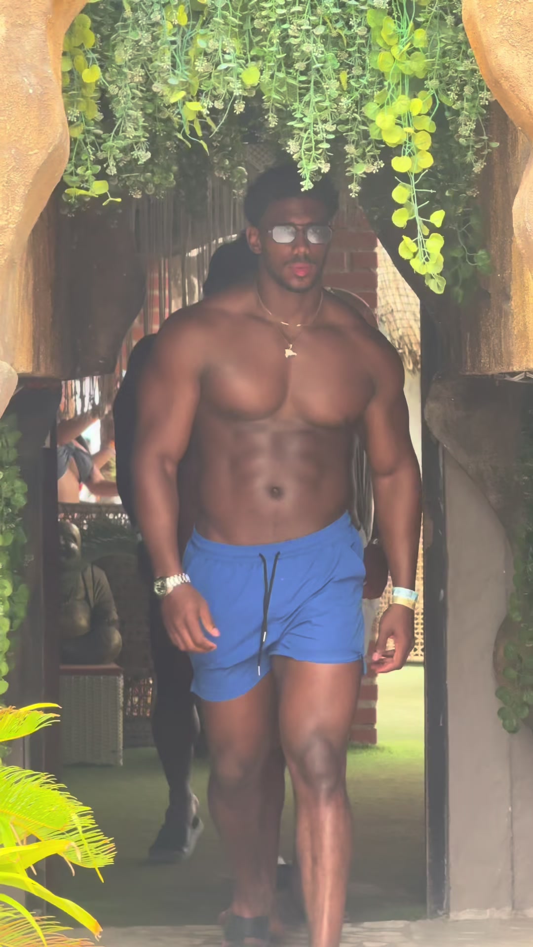 @Mikael Ángeles
