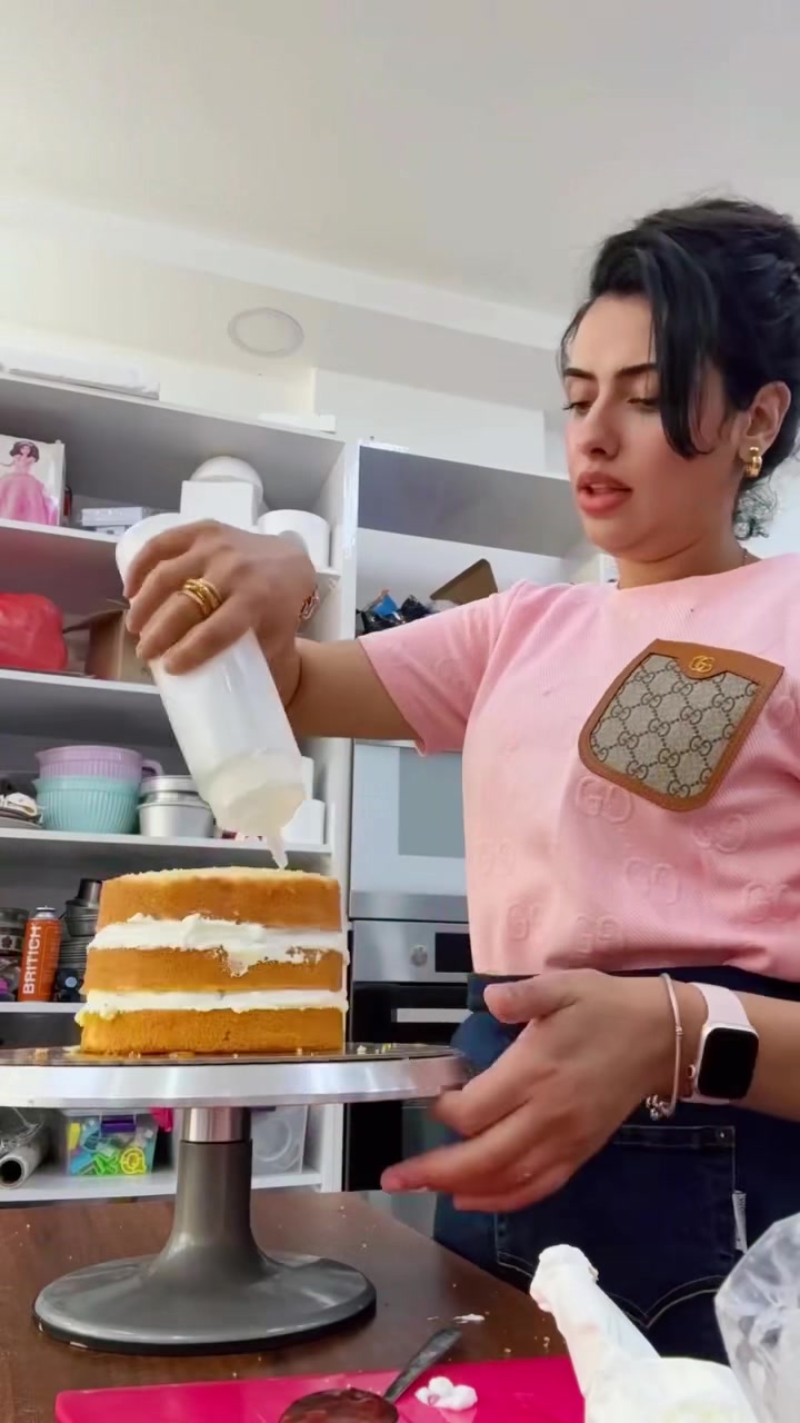 @كيكري كلوناري - تعليم الحلويات