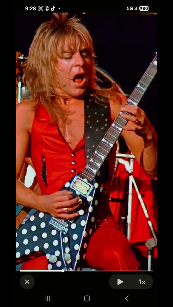 @Holy Diver