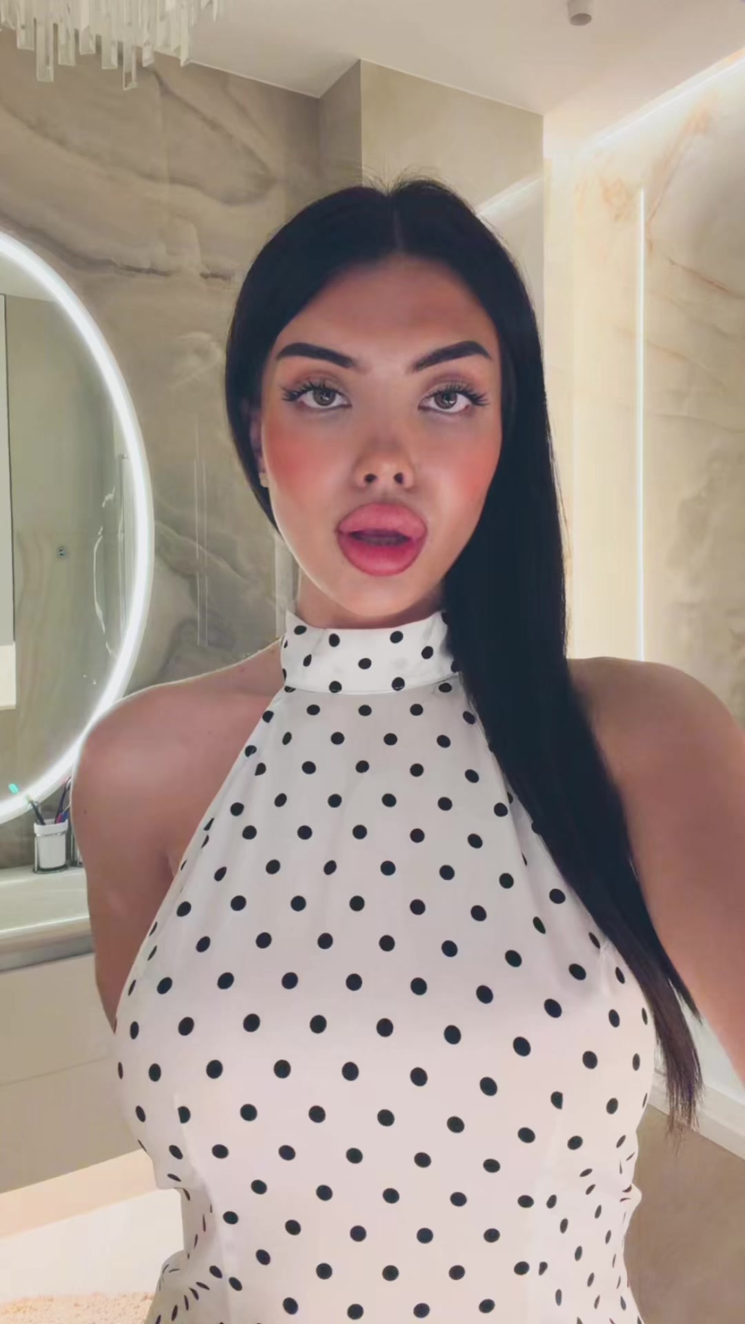@Ксения💋💋
