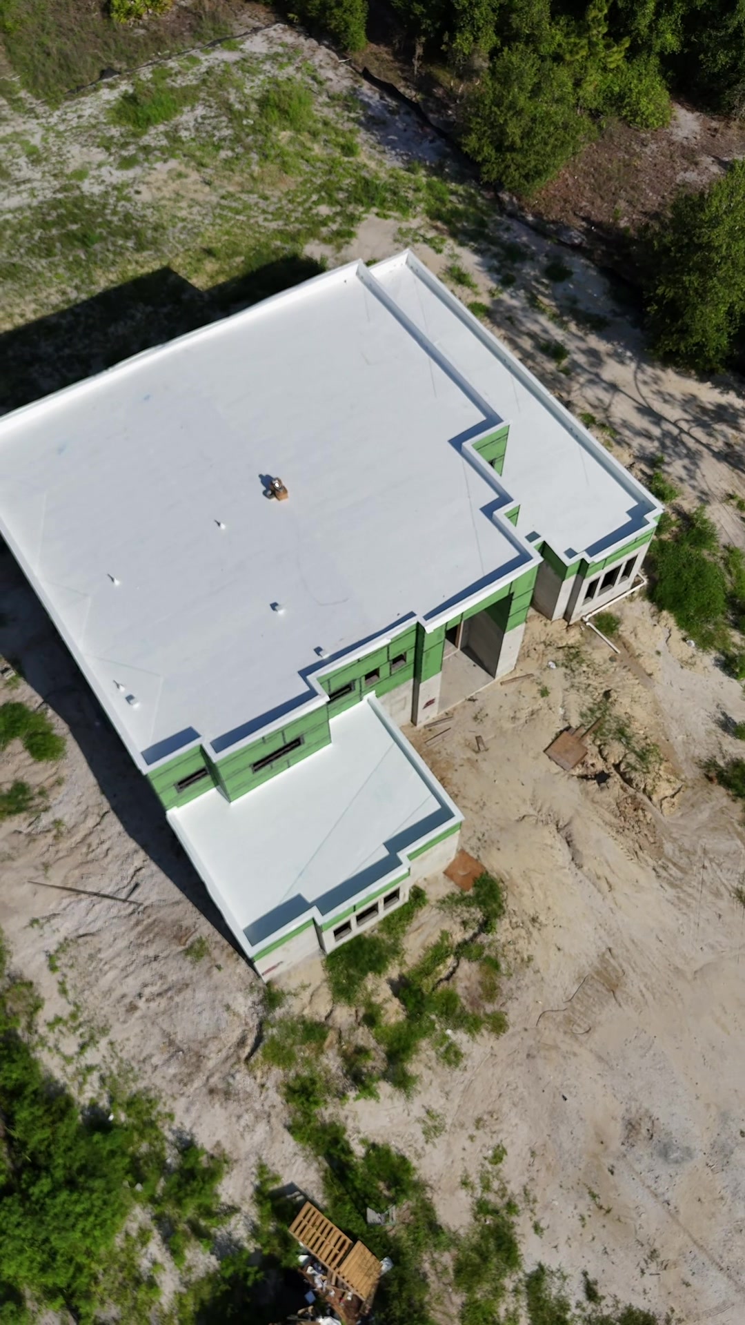 @Hustle Roofing