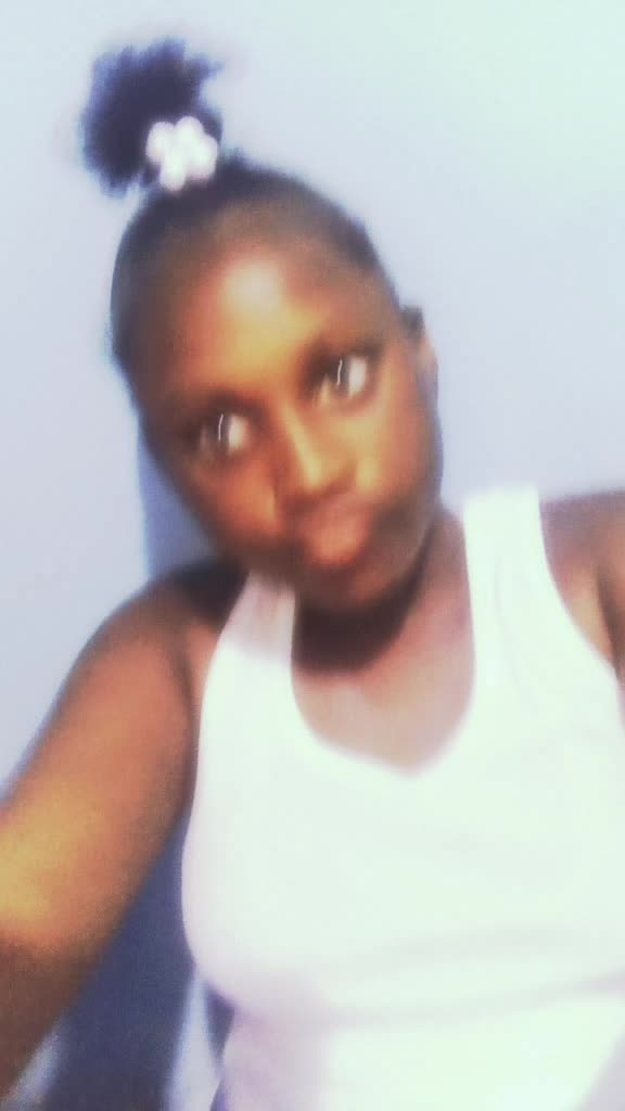 @lati.pon.the.app🤞🤞🤏🤏😜