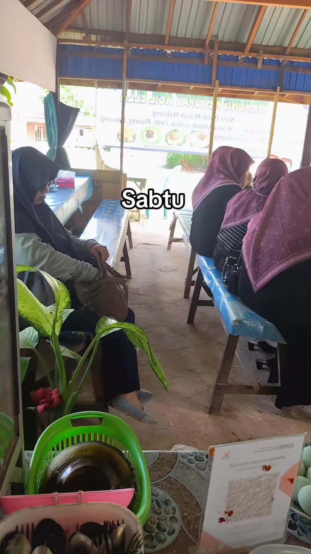@warung katupat acil ella