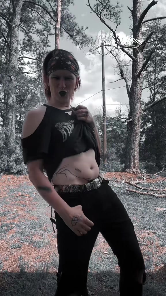 @EVIE🏳️&zwj;⚧️ (MDNI🔞)