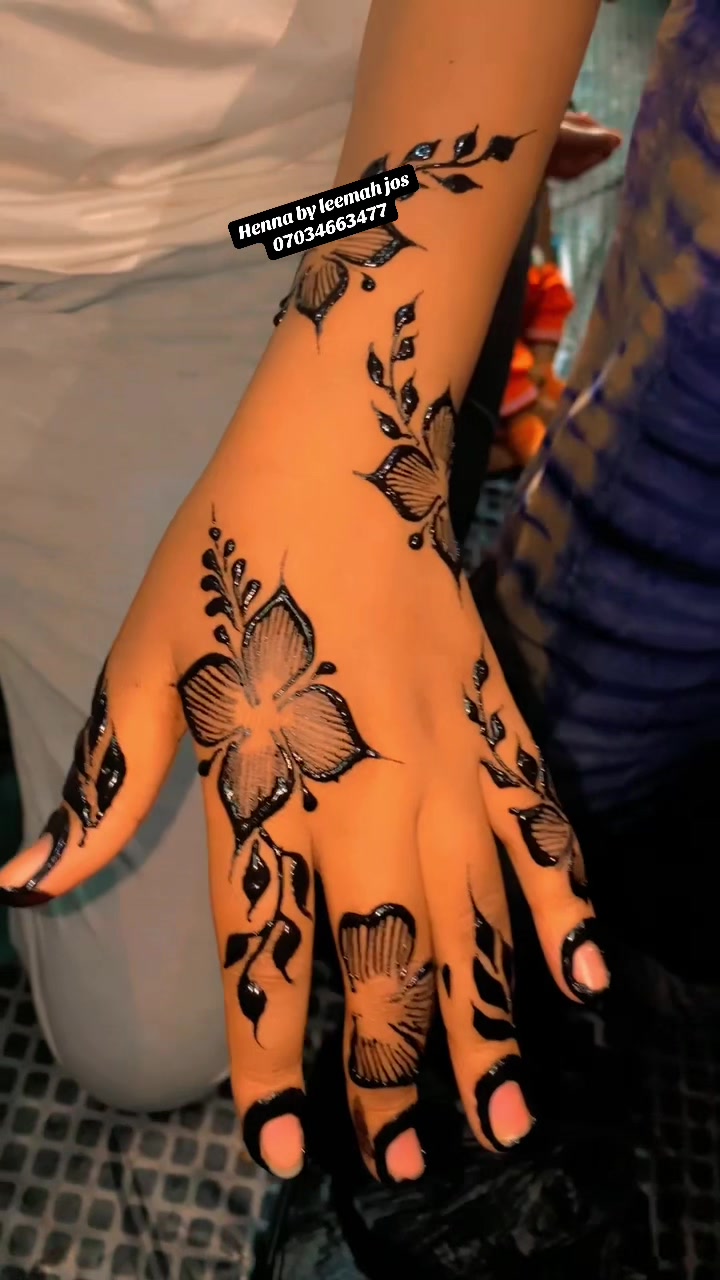 @Henna by Leemah jos