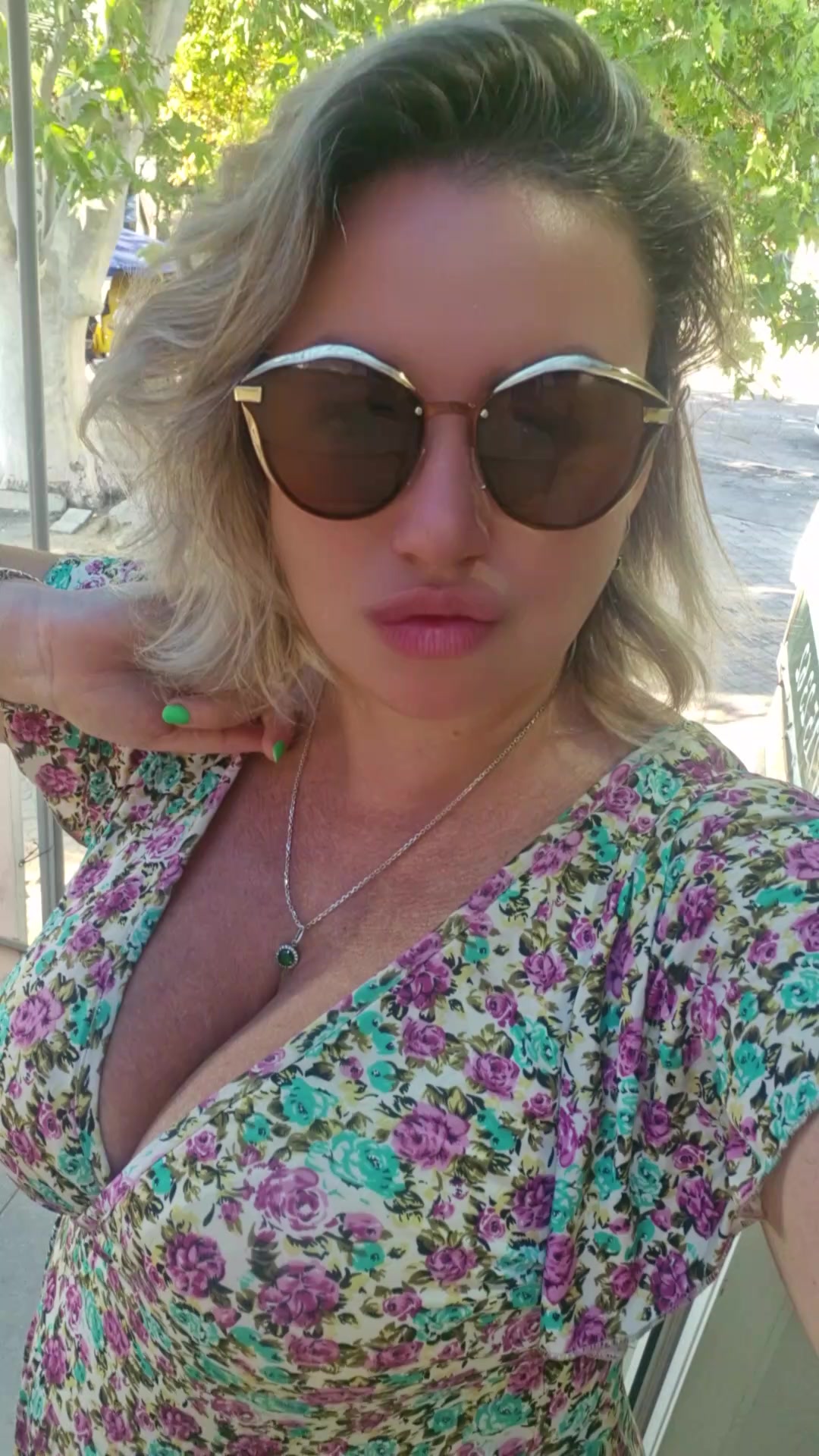 @Gorgeous woman💣