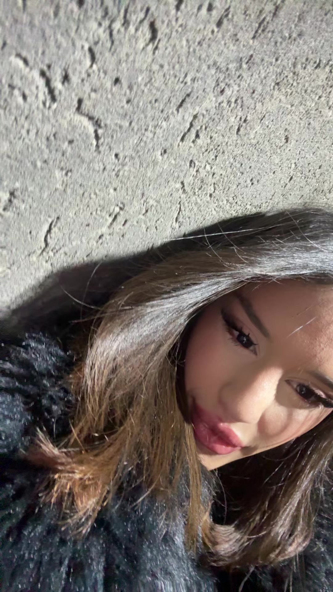 @Shirabusi