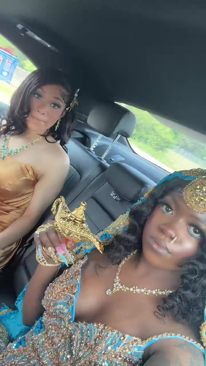@prettyface_.ty09