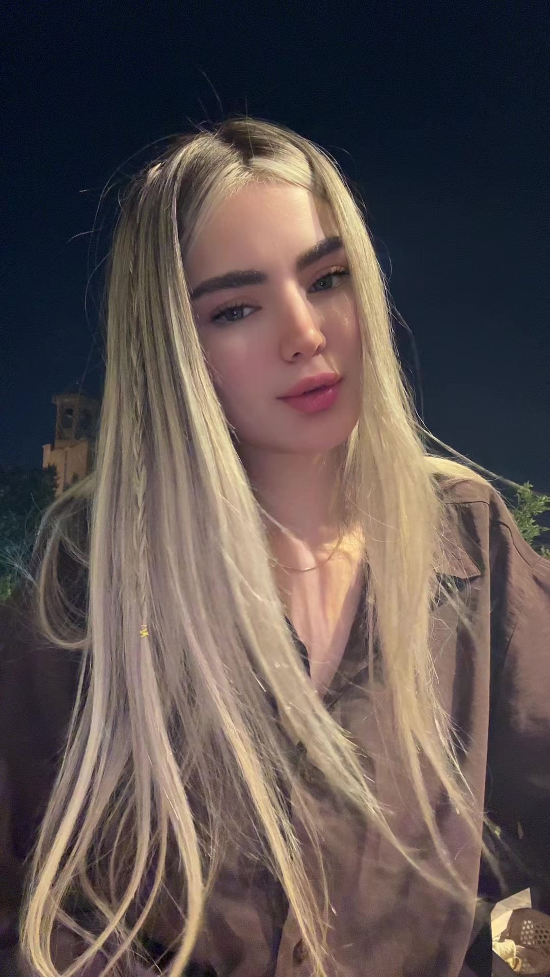@Yasllina