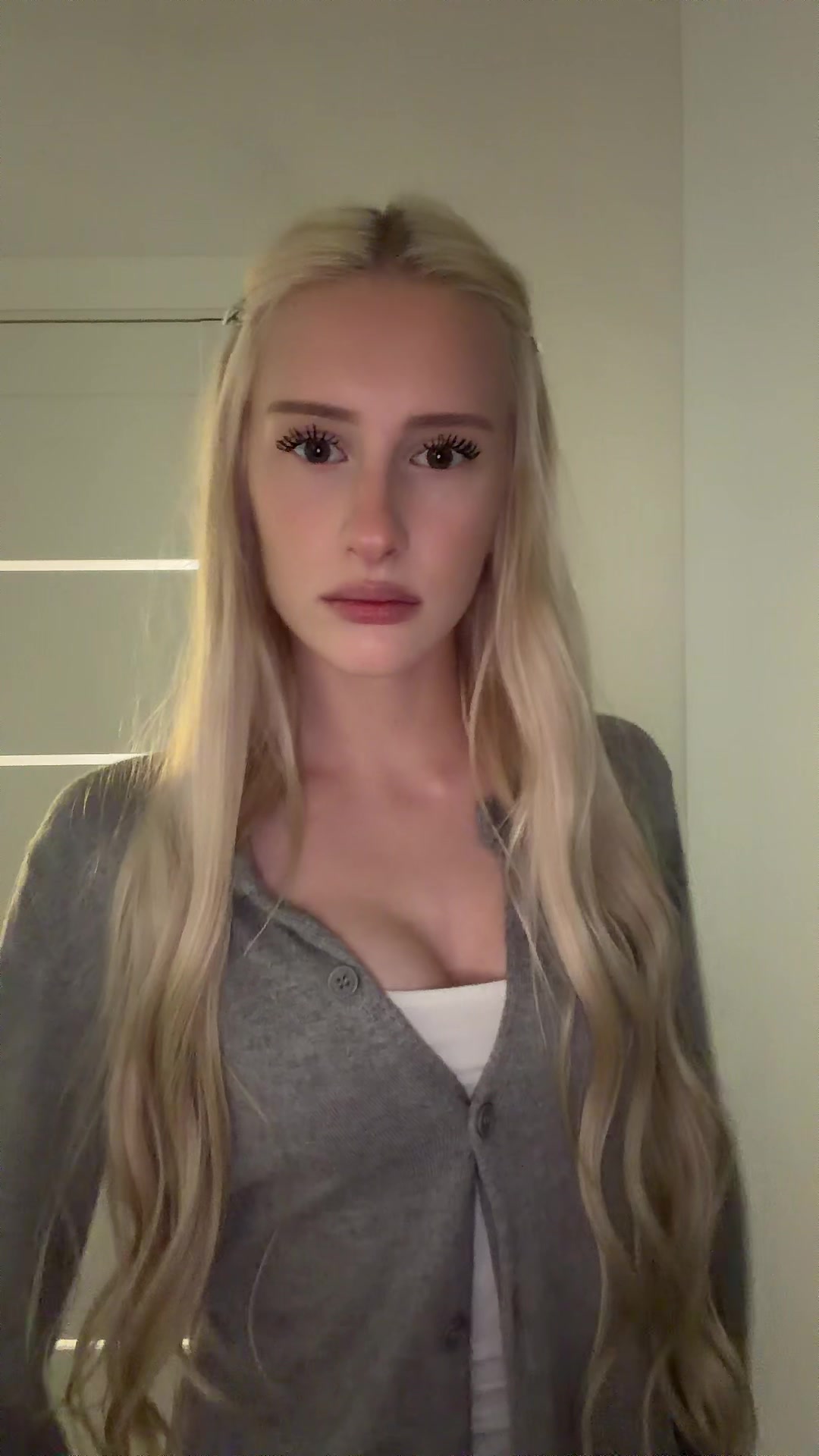 @tina ྀི