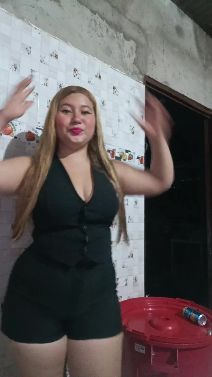 @Nayely
