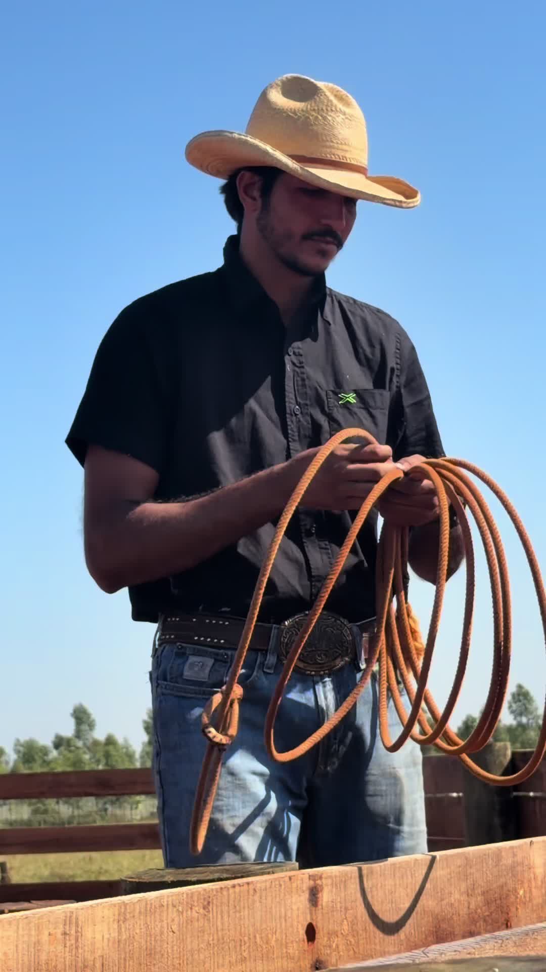 @๐น๐๐๐๐_๐ณ๐๐๐๐๐๐๐