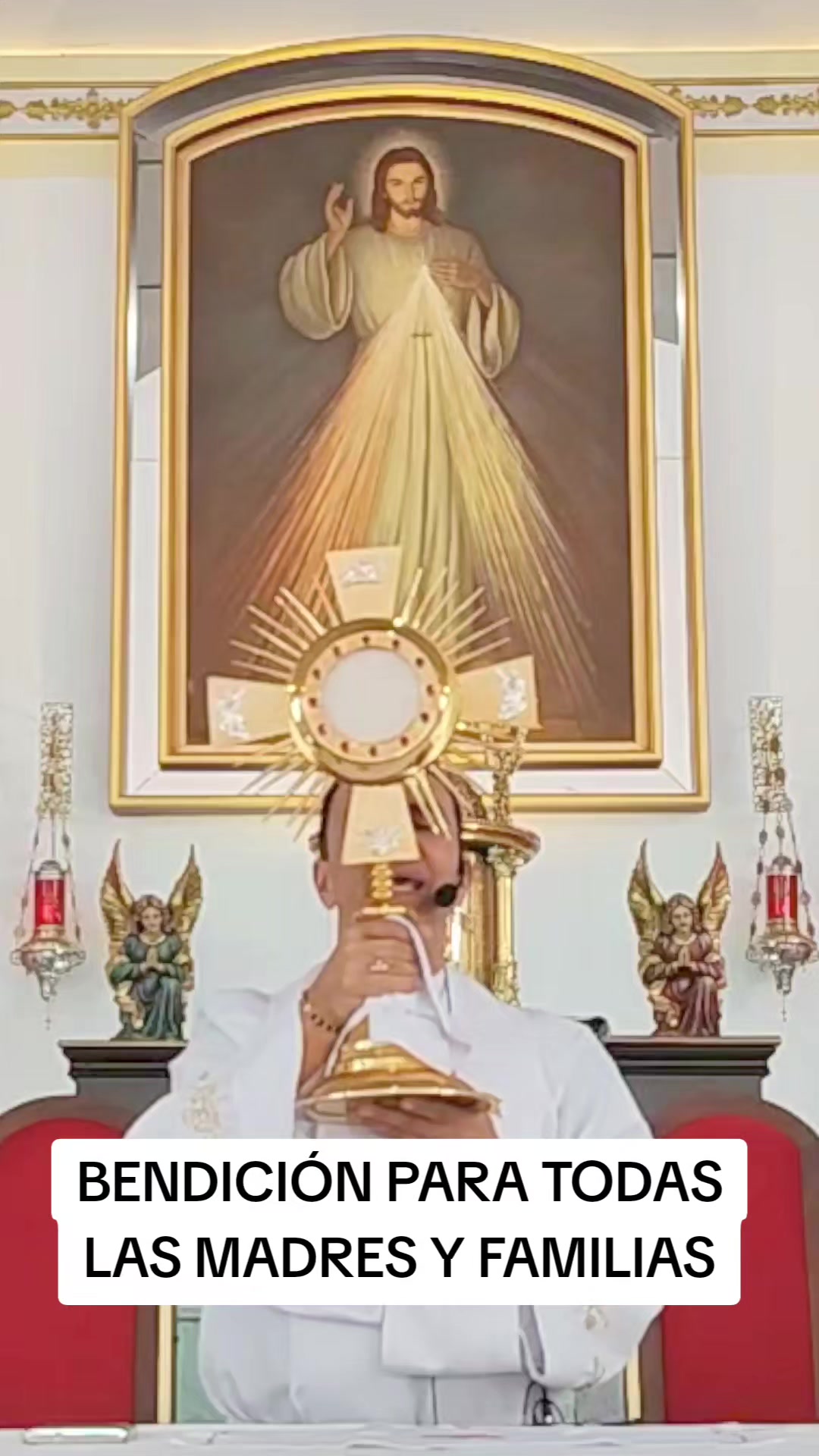 @Padre Hector Mario Salazar