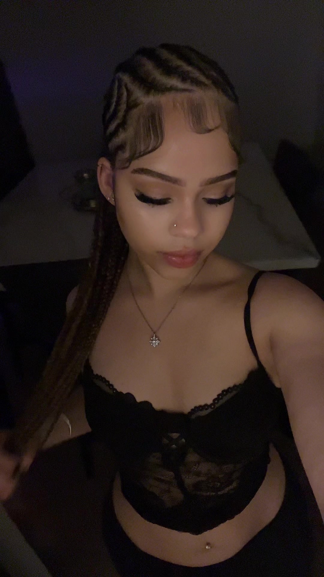 @𝘣𝘢𝘣𝘺𝘷𝘦𝘳𝘥𝘦