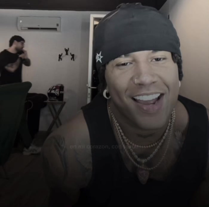 @r