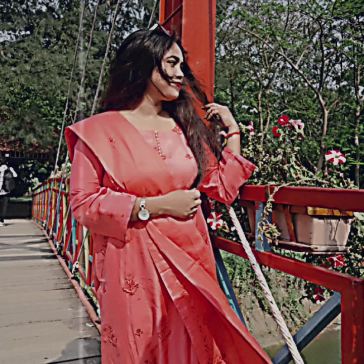 @Dipa Roy