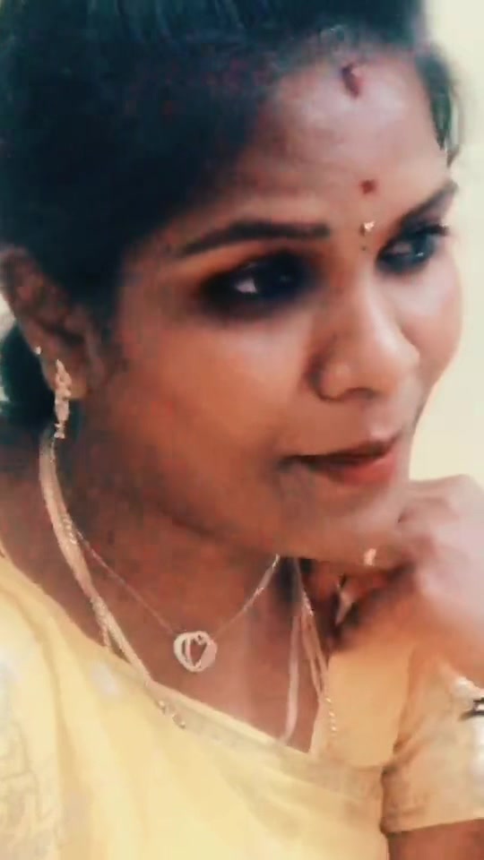 @GaYaThRI❤️ MaNiKAnDaN ❤️🇨🇦☃️