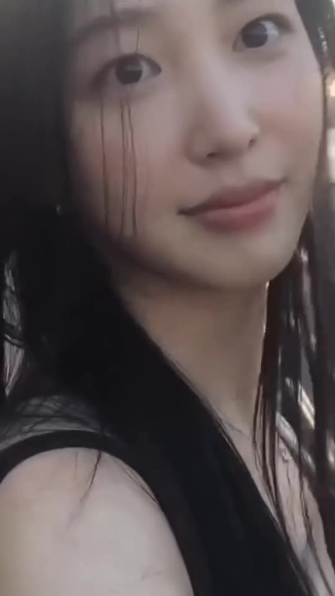 @MonicaBanHtoiLu